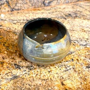 Unique Charles Farmer handmade pottery bowl